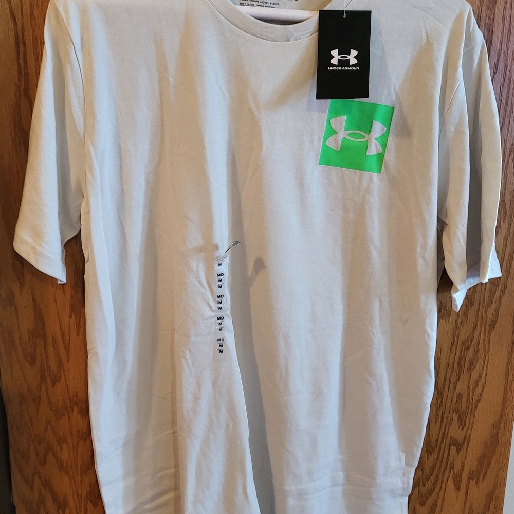 Under Armour mens short sleeve tee